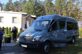 Pokaż zdjęcie: Nowy autobus do przewozu osób niepełnosprawnych