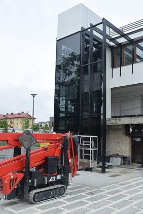 Pokaż zdjęcie: Winda w Urzędzie Miasta Biłgoraj,fot.U.M. Biłgoraj