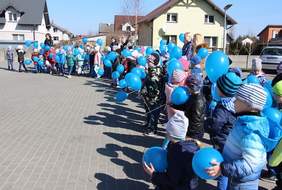 Pokaż zdjęcie: Uroczystość przekazania busa dla wychowanków Przedszkola Samorządowego w Starym Mieście