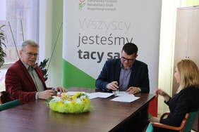 Pokaż zdjęcie: Zawarcie umowy z spółką KARTONEX Sp. z o. 