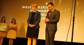 Pokaż zdjęcie: Uroczystości: Inauguracja  Łódzkich Wojewódzkich Obchodów Dnia Rodziny