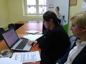 Pokaż zdjęcie: 02.02.2018: prowadzenie warsztatów przez pracownika Oddziału  Renatę Marcinkowską - Samodzielnego Specjalistę