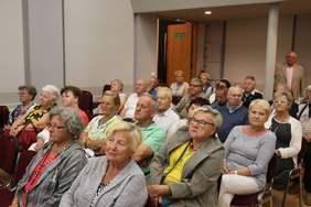 Pokaż zdjęcie: Zaproszeni na konferencję goście