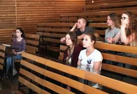 Słuchacze wykładu na Wydziale Nauk Pedagogicznych UMK w Toruniu 