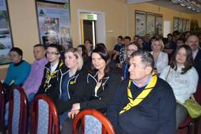 Pokaż zdjęcie: uczestnicy spotkania 