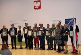 Pokaż zdjęcie: Laureaci