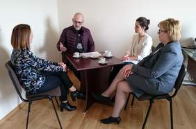 Pokaż zdjęcie: Spotkanie dotyczące projektu „EX-IN nowy zawód ekspert przez doświadczenie”