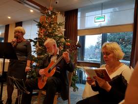 Pokaż zdjęcie: Wigilia Stowarzyszenia Pomocy Osobom Niepełnosprawnym w Sopocie