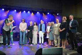 Pokaż zdjęcie: Finał 11. Festiwalu Piosenki „Integracja malowana dźwiękiem” 