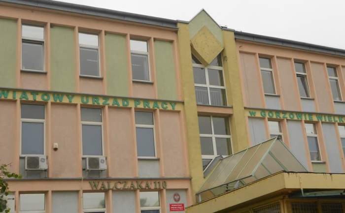 Pokaż zdjęcie: Fasada budynku PUP w Gorzowie Wlkp. 