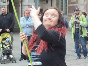 Pokaż zdjęcie: Parada – heppening 