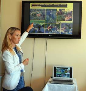 Pokaż zdjęcie: dr inż. Bożena Szewczyk-Taranek z Wydziału Biotechnologii i Ogrodnictwa UR w Krakowie