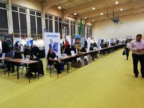 Pokaż zdjęcie: Regionalne Targi Pracy w Ostrowcu Świętokrzyskim