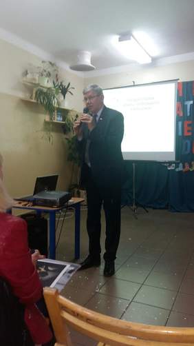 Pokaż zdjęcie: Konferencja3.jpg