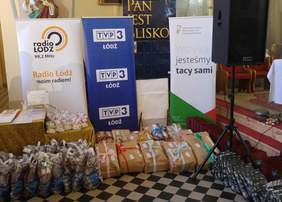 Pokaż zdjęcie: nagrody dla autorów najlepszych prac 