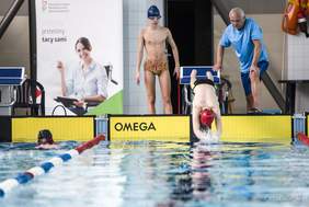 Pokaż zdjęcie: Zawodnicy podczas Mistrzostw w Pływaniu 