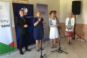 Pokaż zdjęcie: Wystąpienie Marleny Maląg Wicewojewody Wielkopolksiego podczas briefingu prasowego