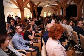 Pokaż zdjęcie: Uczestnicy wydarzenia