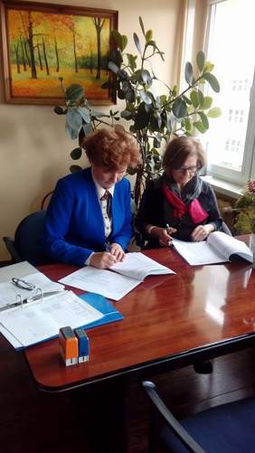 Pokaż zdjęcie: Zdj_cie_nr_2_-_Zawarcie_umowy_z_SI_Tuchmet_w_siedzibie_Oddzia_u_Kujawsko-Pomorskiego_PFRON.jpg