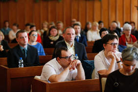 Pokaż zdjęcie: Radni X Specjalnej Sesji Osób Niepełnosprawnych