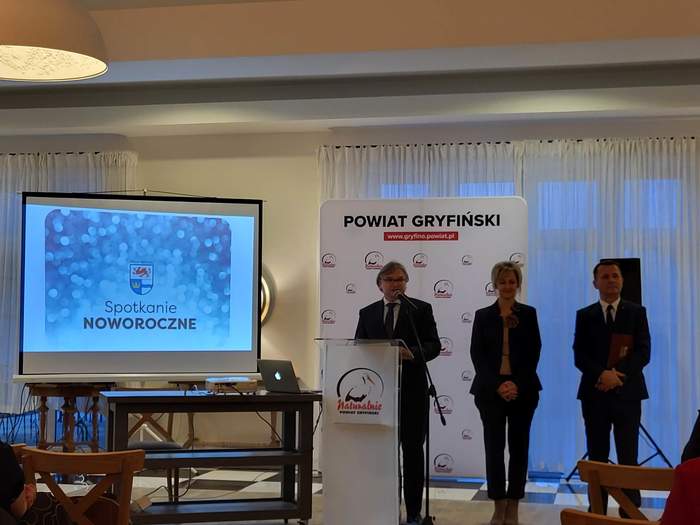 Pokaż zdjęcie: Uroczyste otwarcie