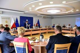 Pokaż zdjęcie: Posiedzenie Wojewódzkiej Rady Programowej Wielkopolskiej Wojewódzkiej Komendy Ochotniczych Hufców Pracy