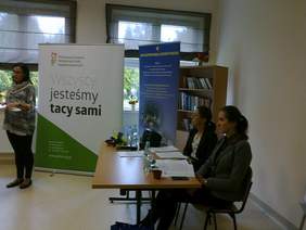 Pokaż zdjęcie: Konsultacje społeczne dotyczące programu "Za życiem" w Środowiskowym Domu Samopomocy w Wylinach Rusi