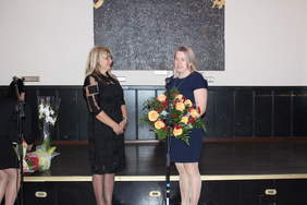 Pokaż zdjęcie: Wręczenie kwiatów i życzeń od Oddziału Lubelskiego PFRON