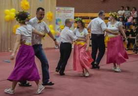 Pokaż zdjęcie: XIV Artystyczny Festiwal Dzieci i Młodzieży Niepełnosprawnej „Nasz Świat” w Szamotułach