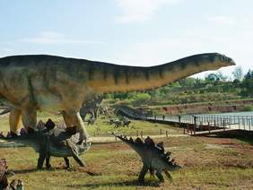 Pokaż zdjęcie: JuraPark w Parku Nauki i Rozrywki w Krasiejowie