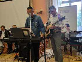 Pokaż zdjęcie: Zespół Bronek Band