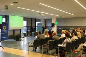 Pokaż zdjęcie: Debata- IV Pomorskie Forum Inicjatyw na rzecz aktywizacji społecznej i zawodowej 