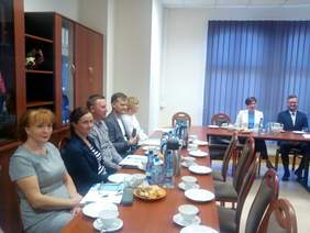 Pokaż zdjęcie: Debata o „Stabilnym Zatrudnieniu” w powiecie jarocińskim