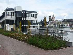 Pokaż zdjęcie: Urząd Miasta Biłgoraj przed remontem,fot.U.M.Biłgoraj