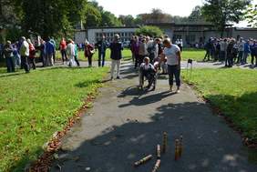 Uczestnicy V Dni Godności Osób Niepełnosprawnych w Świętochłowicach