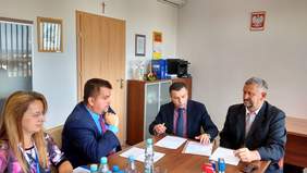 Zawieranie umów w siedzibie Oddziału