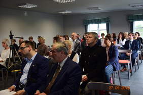 Pokaż zdjęcie: Uczestnicy konferencji