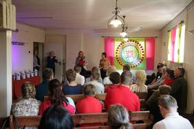 Pokaż zdjęcie: Przywitanie uczestników XVII Wojewódzkiego Konkursu Sztuki Kulinarnej