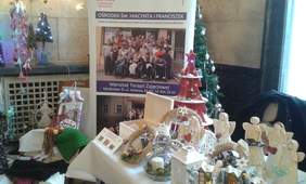 Pokaż zdjęcie: Wystawcy