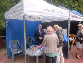 Pokaż zdjęcie: porady na stanowisku Funduszu 