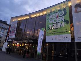Pokaż zdjęcie: Kino Kijów w Krakowie 
