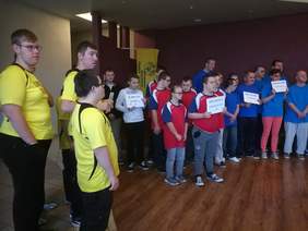 Pokaż zdjęcie: Prezentacja drużyn i otwarcie Turnieju