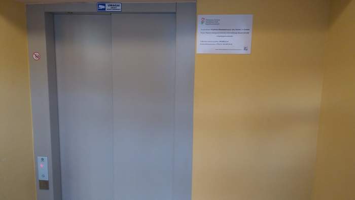 Pokaż zdjęcie: Winda w wielorodzinnym budynku mieszkalnym z dofinansowaniem ze środków PFRON