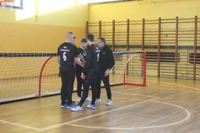 Pokaż zdjęcie: Zawodnicy podczas turnieju