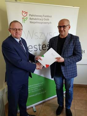 Pokaż zdjęcie: od lewej A.Michalski,G.Moćko.jpg