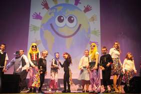 Pokaż zdjęcie: XIX Festiwal Sztuki Naszych Dzieci