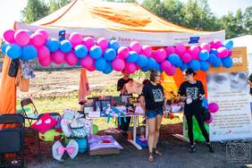 Pokaż zdjęcie: Stoisko z rękodziełem