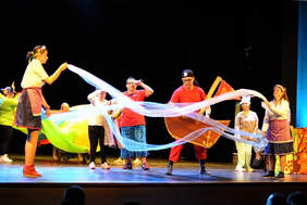 Pokaż zdjęcie: „Cztery sezony” Domkowcy - Środowiskowy Dom Samopomocy dla Dorosłych-Stowarzyszenie na Rzecz Szkolnictwa Specjalnego (Tczew).