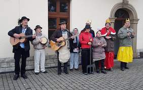 Pokaż zdjęcie: Podopieczni DPS i WTZ z Powiatu Myślenickiego
