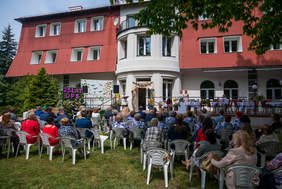 Pokaż zdjęcie: Uroczyste przemówienia